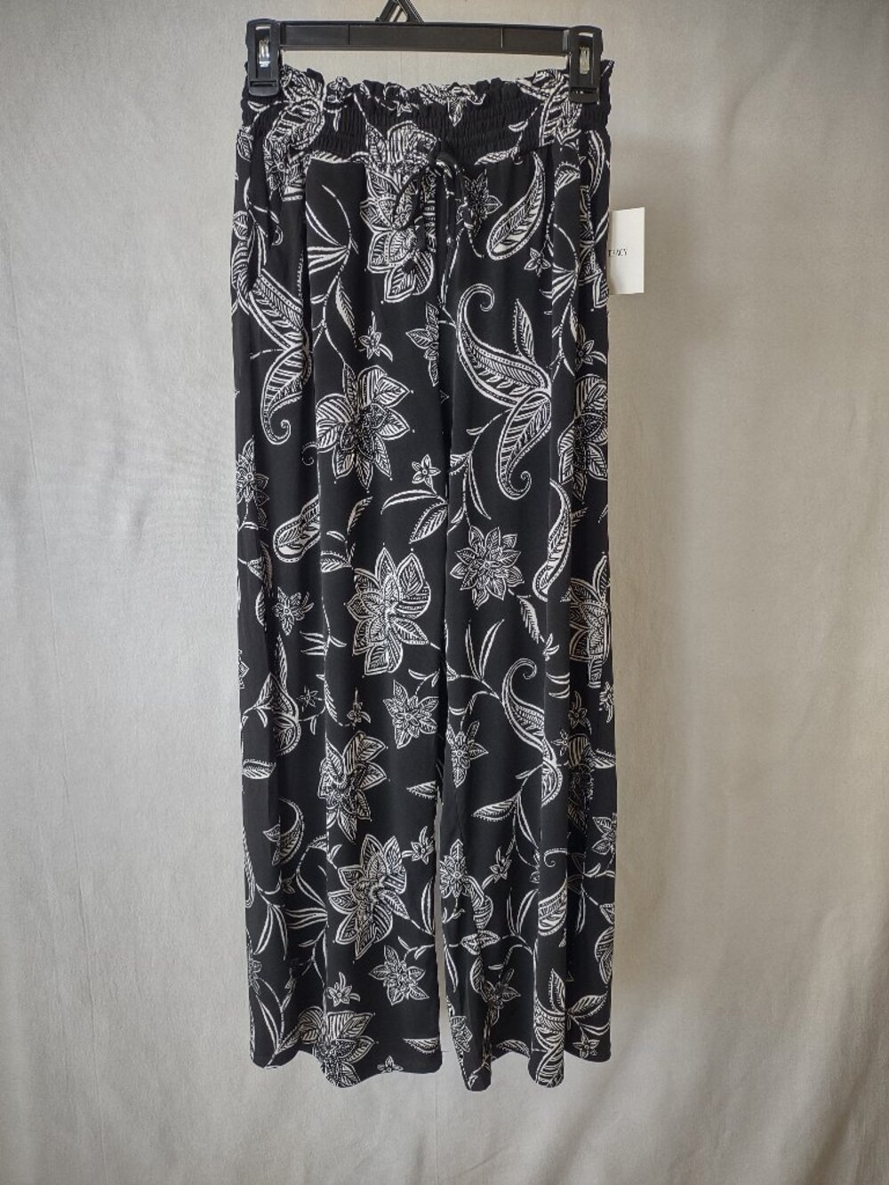 NWT Ellen Tracy Black White Wildflower Wide Leg Pants Size S